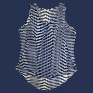 NY & Company | Sleeveless Blue & White Chevron Stripe Blouse | Size Medium NWOT